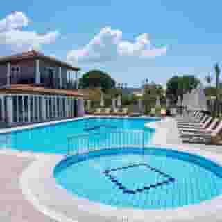 Makis Studios & Apartments, 2 of 6