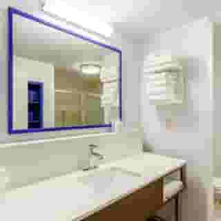 Hampton Inn & Suites Chicago-Libertyville, 3 of 6