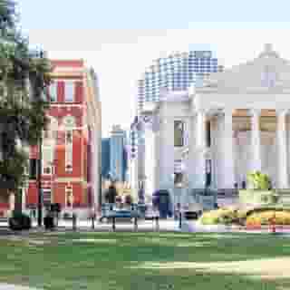 The Lafayette New Orleans By Kasa Living, 6 of 6