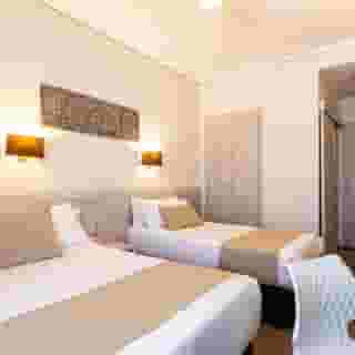 Sweet Hotel Continental, 1 of 6