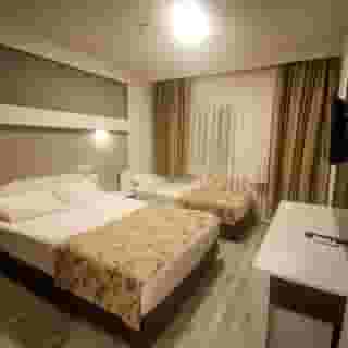 Side Spring Hotel, 1 of 6