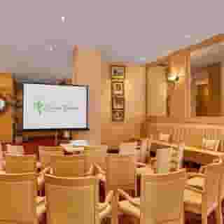 Orchard Garden Hotel, 3 of 6