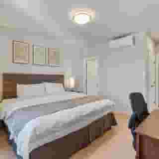 4211 Suites, 6 of 6
