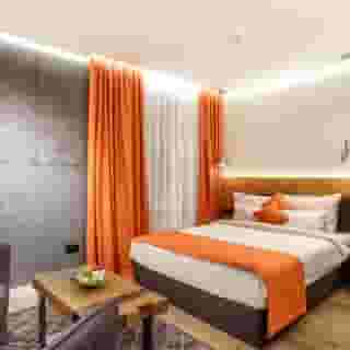 One Luxury Suites, 5 of 6