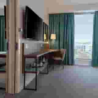 Hampton by Hilton  Edinburgh Airport, 2 of 6