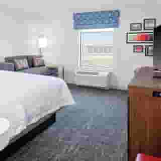 Hampton Inn & Suites Chicago-Burr Ridge, 4 of 6