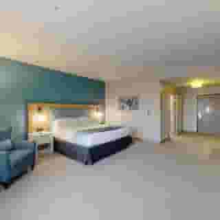 SunCoast Park Hotel Anaheim Resort, Tapestry by Hilton, 1 of 6