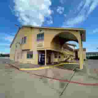 Red Crown Inn, 1 of 6