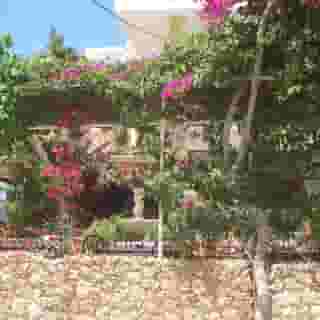 Uncle George Apartments, 1 of 5