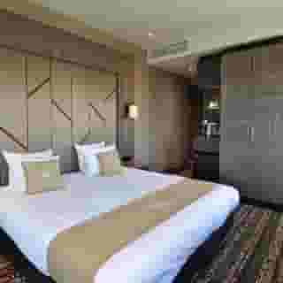 Xo Hotels Couture, 3 of 5