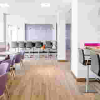 B&B HOTEL Offenbach Kaiserlei, 2 of 5