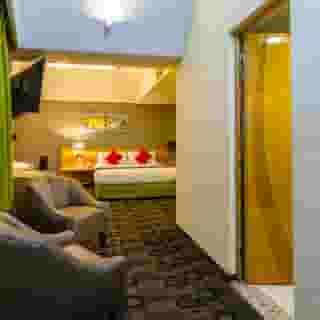 Mandarin Carton, 2 of 5