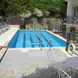 Club Sorrento, 4 of 5