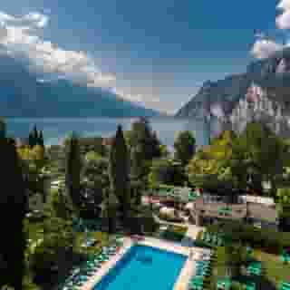 Grand Resort Du Lac Et Du Parc, 2 of 5