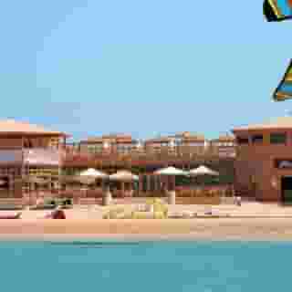 The Breakers Diving & Surfing Lodge, 1 of 5