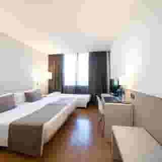 Catalonia Gran Hotel Verdi, 2 of 5