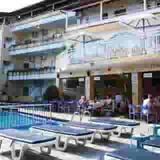 Tropical Hotel, 4 of 5