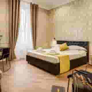 Charme Spagna Boutique, 4 of 6