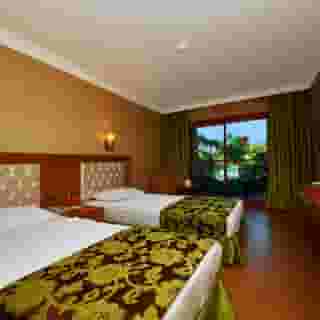 Pasabey Hotel, 3 of 5