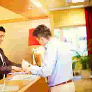 Charles Central, 4 of 5