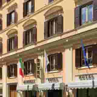 Marcella Royal-Rooftop Garden, 1 of 5