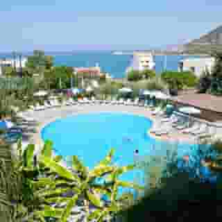 Resol Lisa Mari Hotel, 2 of 5