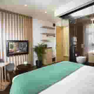 Dominic Smart & Luxury Suites Parliament, 1 of 5