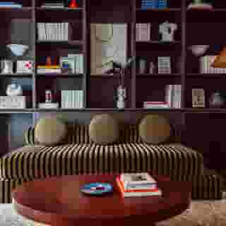 Academies et des Arts, 1 of 5