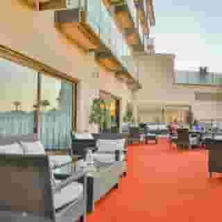 Hotel 525, 6 of 6