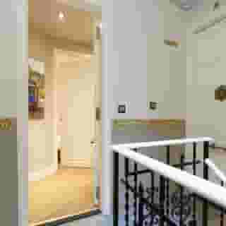 AinB Eixample-Miro Apartments, 3 of 5