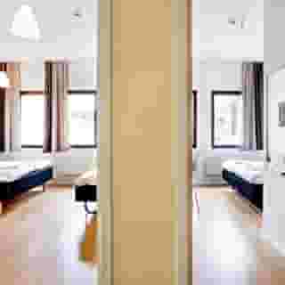 Hotel Dialog, 3 of 5