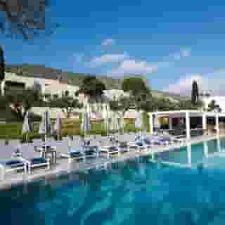 Sundance Apartments & Suites, 3 of 5