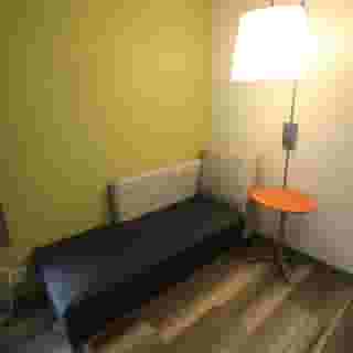 Holiday Inn Express & Suites Houston Memorial Park, 3 of 5