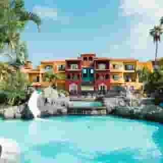 Park Club Europe, 3 of 5