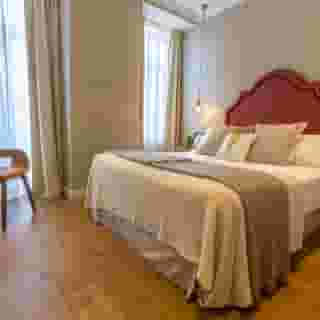 Bairro Alto Suites, 4 of 5