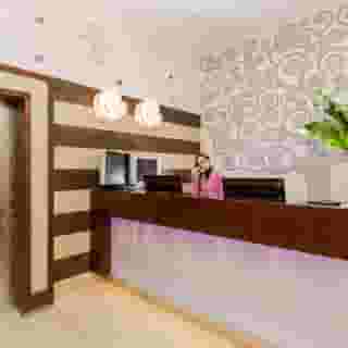 Des Artistes, 2 of 5