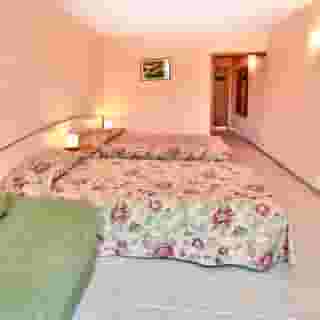 Hotel Malibu, 4 of 5