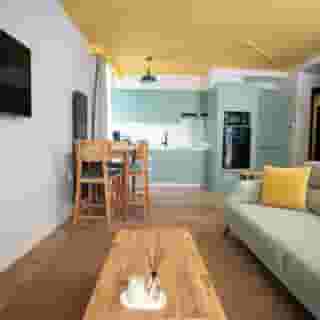 Bird Nest Suites, 2 of 5