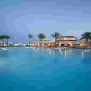 Invidia Coral Beach Tiran, 2 of 5