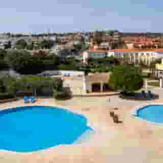 Luz Bay Club, 5 of 5