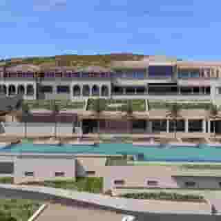 OROS Luxury Beach Resort, 1 of 5