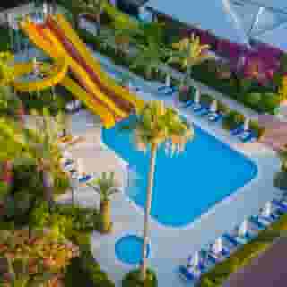 Emelda Sun Club, 4 of 5