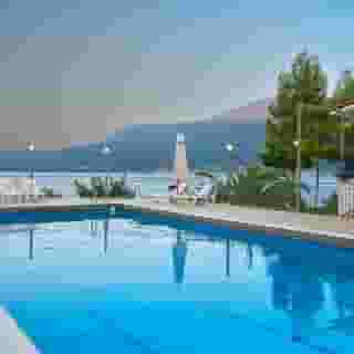 Green Bay Studios, 4 of 5