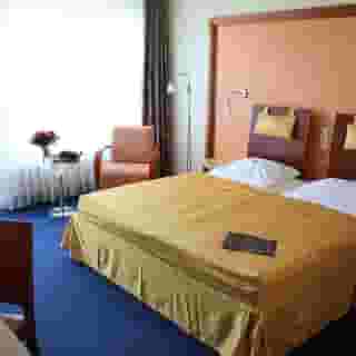 Ascot-Bristol, 4 of 5