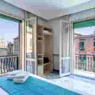 Napolit'amo Hotel Medina, 2 of 5