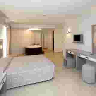 Costa Queen Resort, 4 of 5