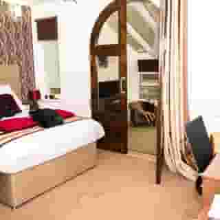 Trivelles Mayfair, 6 of 6