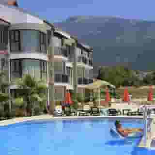 Golden Life Heights Deluxe Suite Hotel - Adults Only, 1 of 5