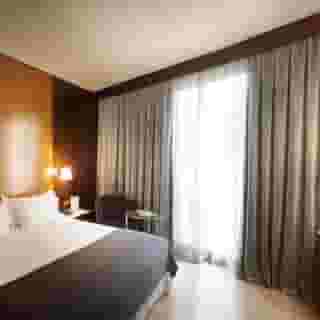 Silken Ramblas, 4 of 5