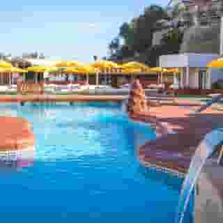 Club San Miguel, 4 of 5